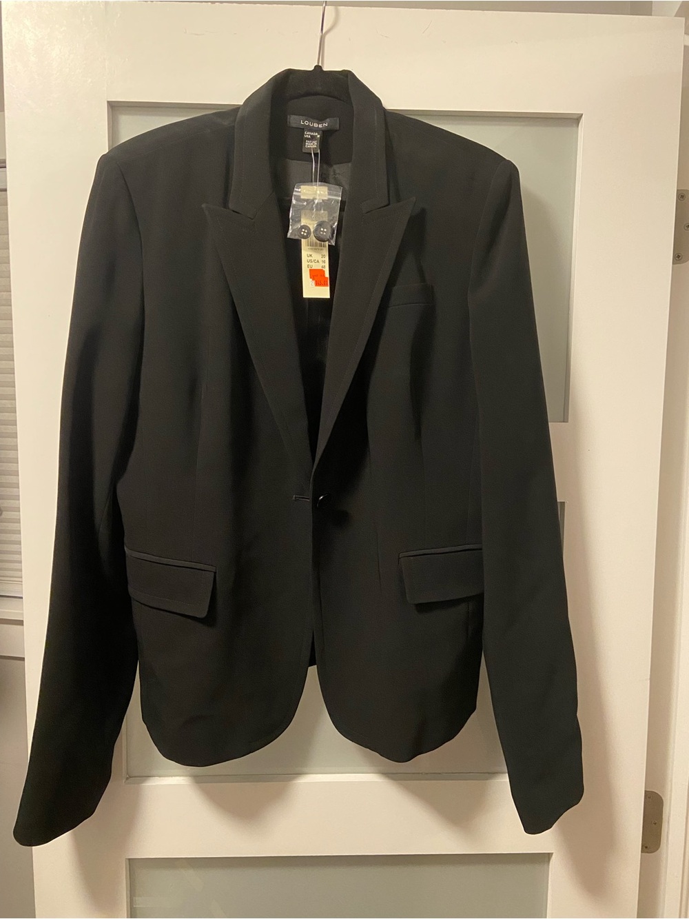 Louben Black Tailored Single-Button Blazer